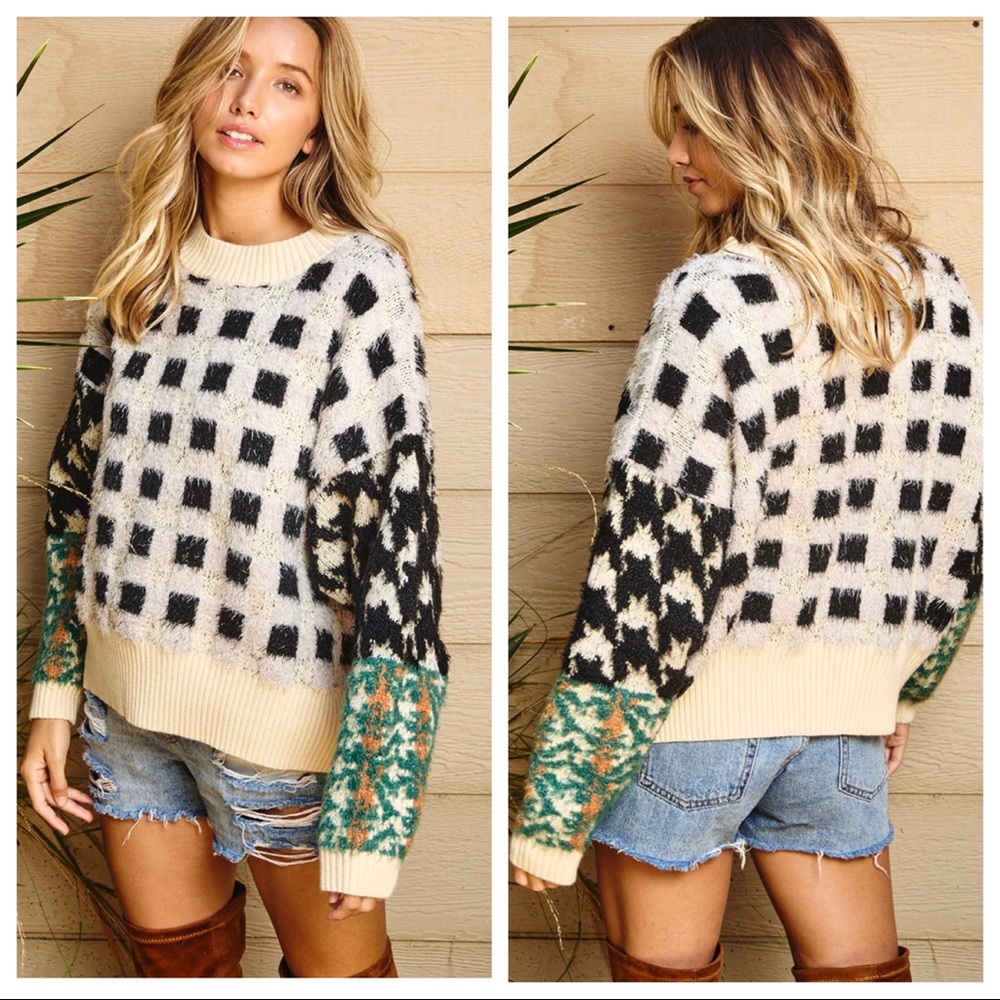 Unique Plaid chic fuzzy soft fabulous sweater - Picture 2 of 6